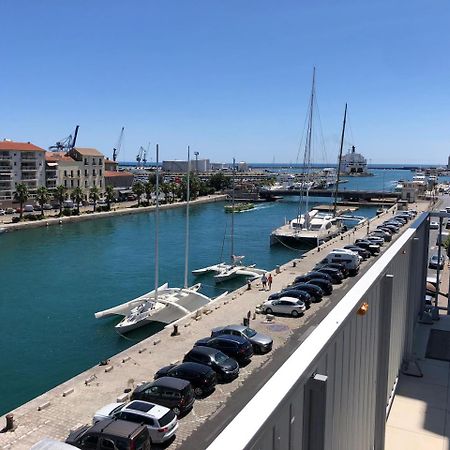 La Terrasse Des Capucines Apartment Sete Exterior photo
